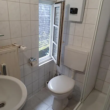 شقة Schoene Altbauwohnung In Lennep